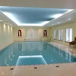 Roshop Szálloda 4*