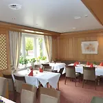 Szálloda Roshop 4*