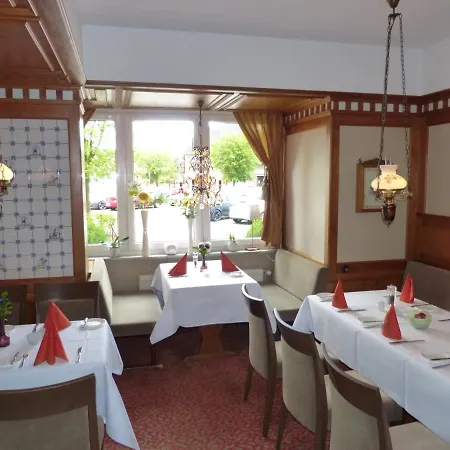Hotel Roshop 4*