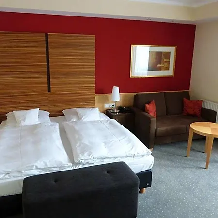 Roshop Hotel 4*