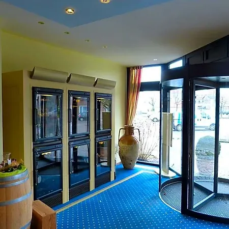 Hotel Roshop 4*